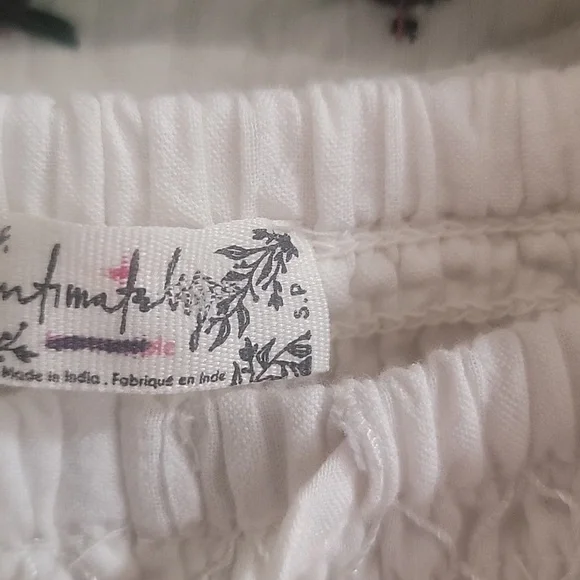 NWT FREE PEOPLE NWT White Two-Piece Set with Embroidered Details - Picture 3 of 6